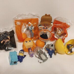 McDonald's HAPPY MEAL TOY LOT of 9 Pieces Space Jam Minions Tom and Jerry BATMAN